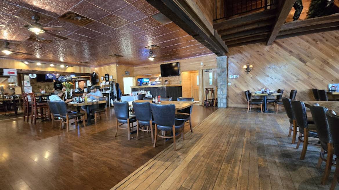 Cousin Basil'S Log Cabin Restaurant In Clarington Pa